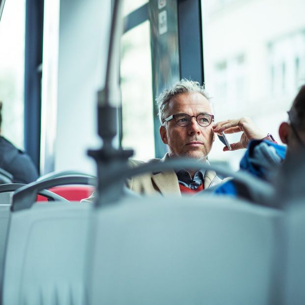 TIPS PARA EVITAR MAREARTE EN EL TRANSPORTE PÚBLICO 13plantillas