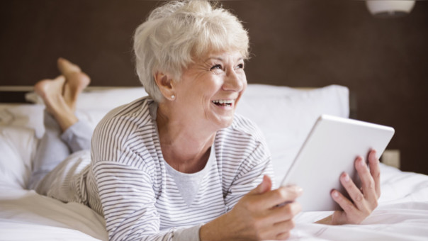 4 GADGETS PARA MEJORAR LA VIDA DEL ADULTO MAYOR. 6gadgets